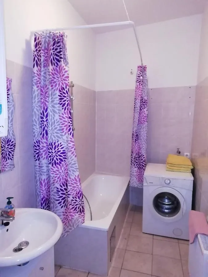 Bonbon Apartment Vienna